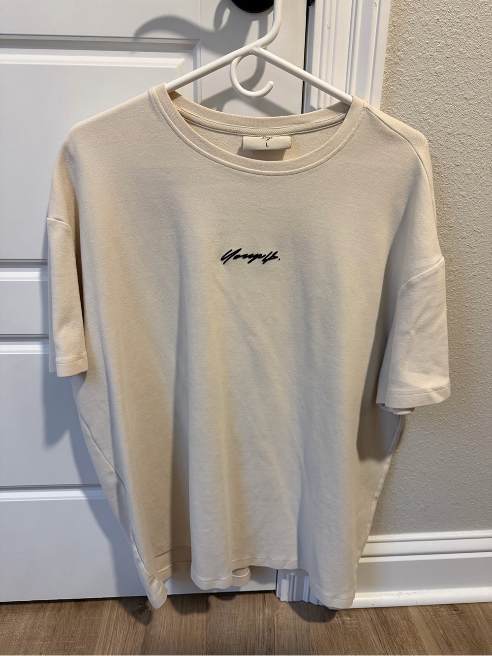 YoungLA Short Sleeve Logo Tee in Cream Large Like New